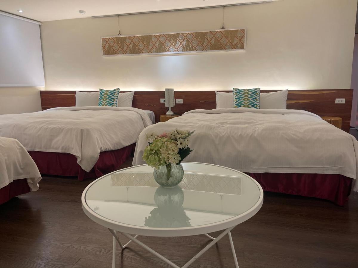 River Hotel Chiayi Exterior foto