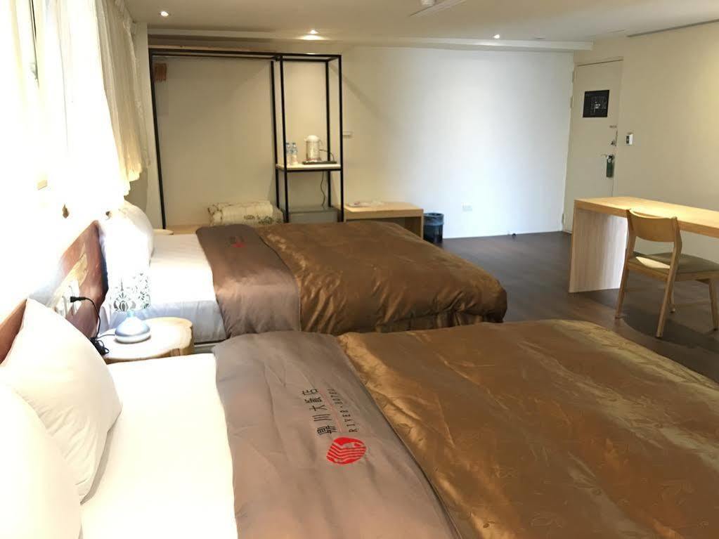 River Hotel Chiayi Exterior foto
